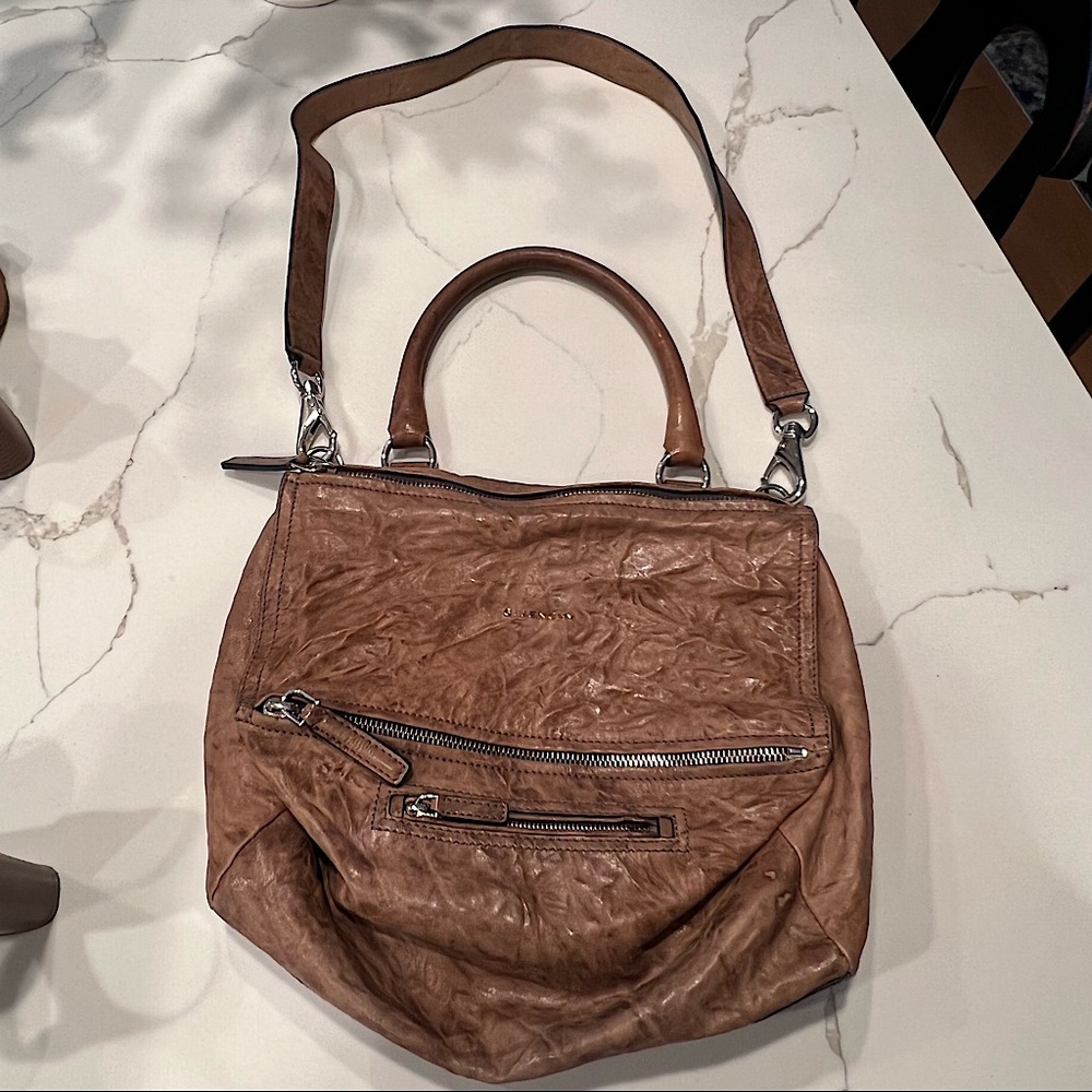 Givenchy Crossbody Pandora-Moyen